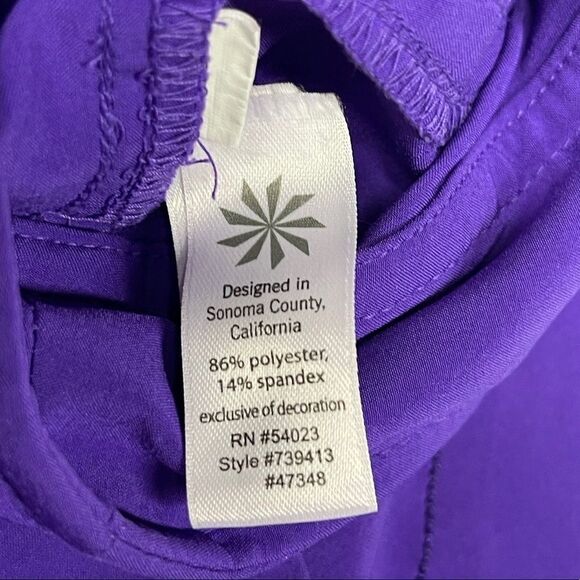 Athleta Breeze Bermuda Hiking Purple Shorts Size 4 - Picture 8 of 9